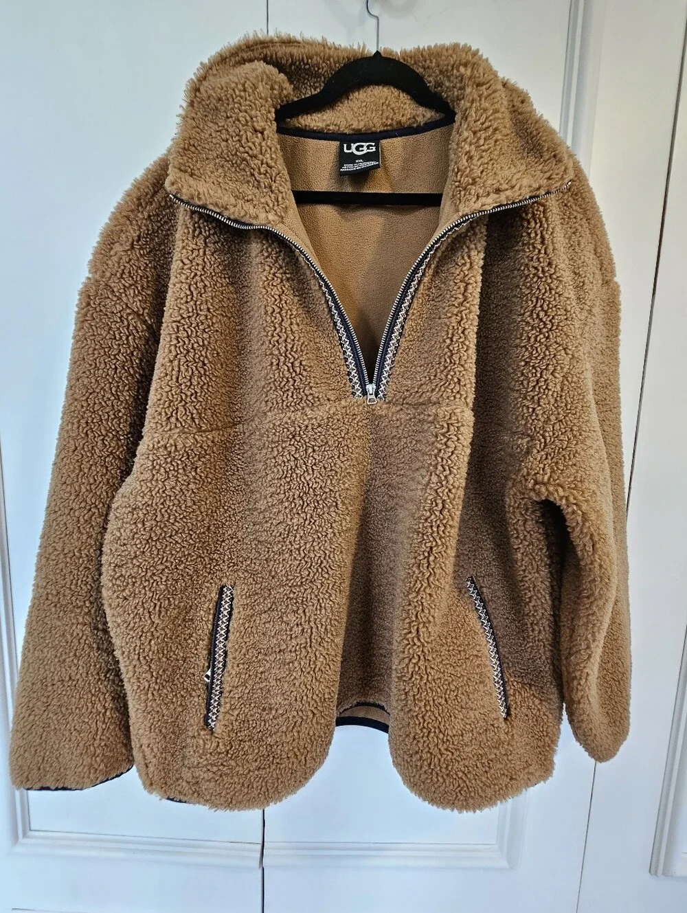 Like-New Men's UGG UGGbraid (?) Half-Zip Teddy Fleece Pullover (Size XXL) - Picture 10 of 10